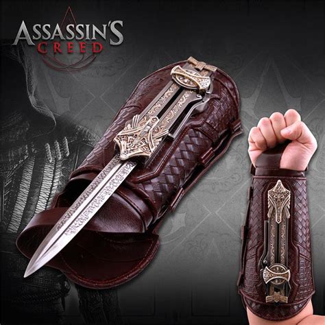 assassin's creed hidden blade design.